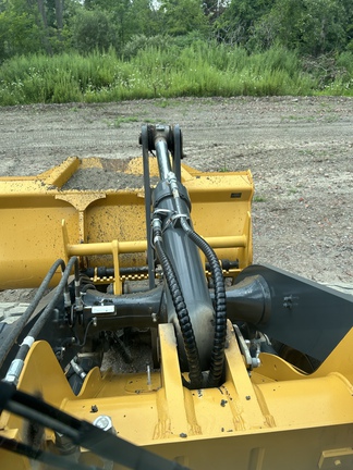 2023 John Deere 624 P