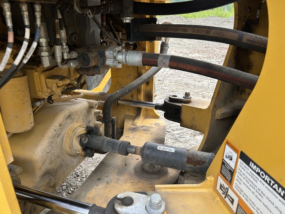 2023 John Deere 624 P