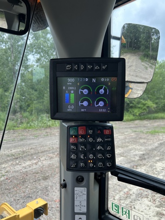 2023 John Deere 624 P