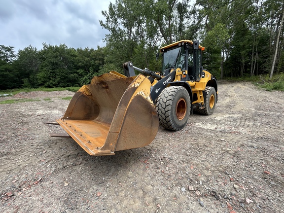 2023 John Deere 624 P