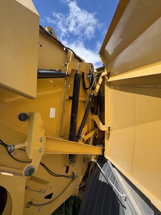 Used 2020 Vermeer 604 Pro G3 Round Balers at Horizon Ag & Turf in Lloydminster, AB - Photo31