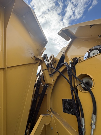 Used 2020 Vermeer 604 Pro G3 Round Balers at Horizon Ag & Turf in Lloydminster, AB - Photo40