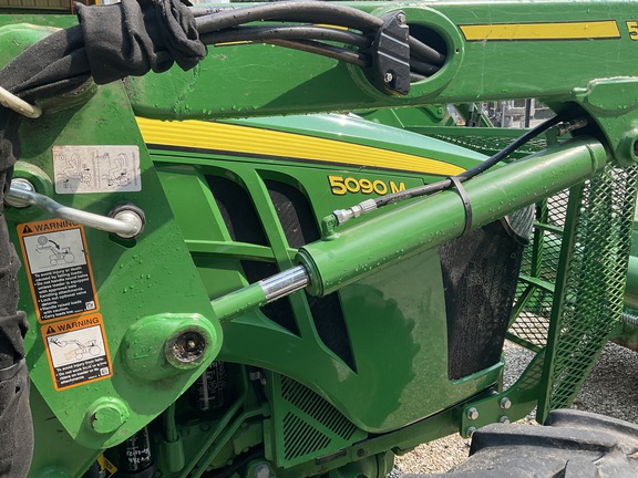 Photo of 2018 John Deere 5090M