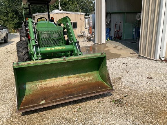 Photo of 2018 John Deere 5090M