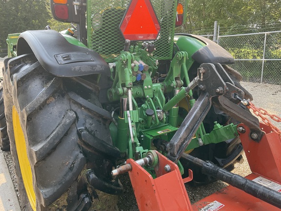 Photo of 2018 John Deere 5090M