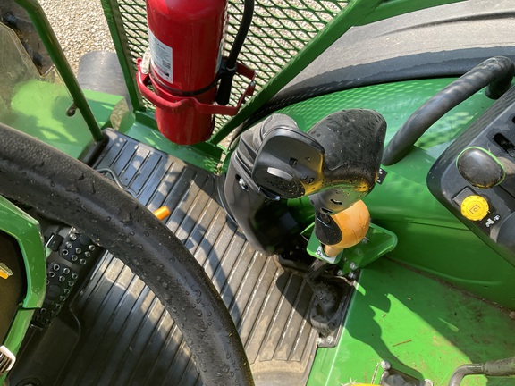Photo of 2018 John Deere 5090M
