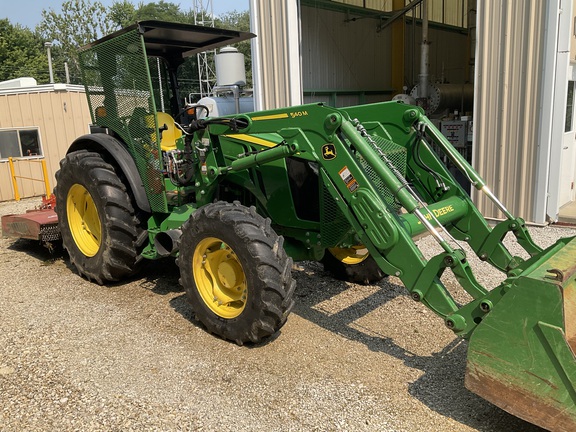 Photo of 2018 John Deere 5090M