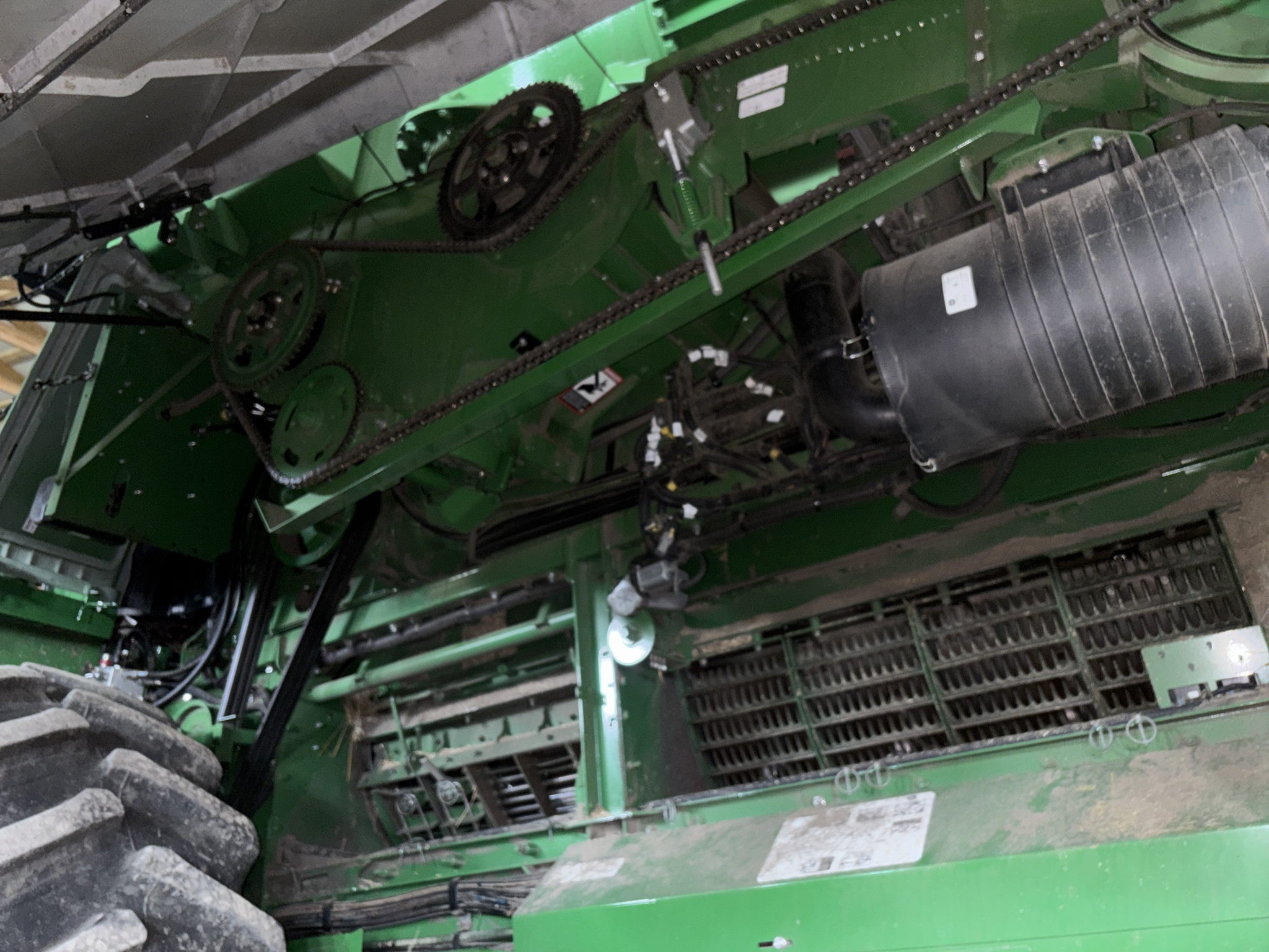 Used 2022 John Deere S770 Combines at Koenig Equipment in Urbana, OH - PhotoXL22