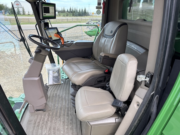 Used 2021 John Deere X9 1100 Combines at Horizon Ag & Turf in Lloydminster, AB - Photo17