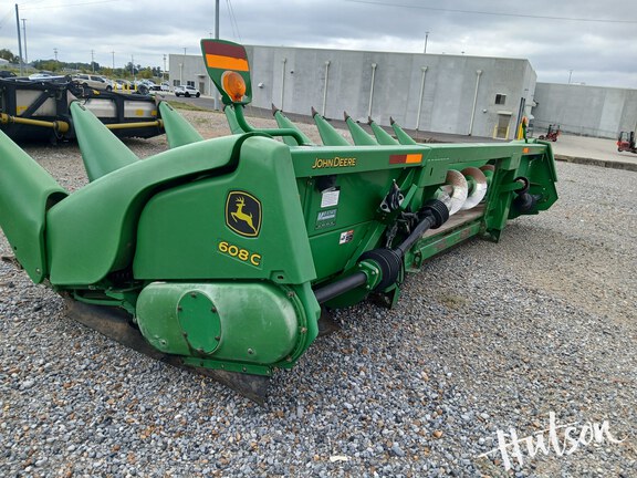 Photo of 2010 John Deere 608C StalkMaster