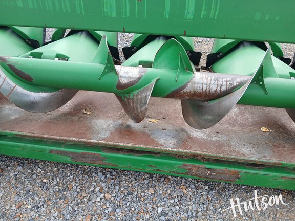 Photo of 2010 John Deere 608C StalkMaster