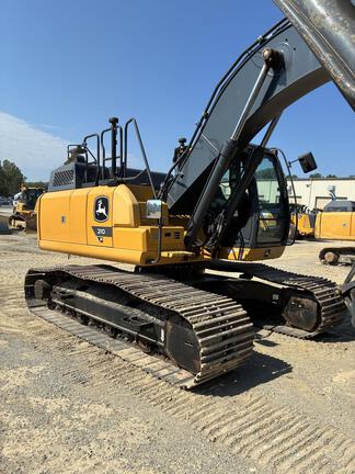 2023 John Deere 210 P
