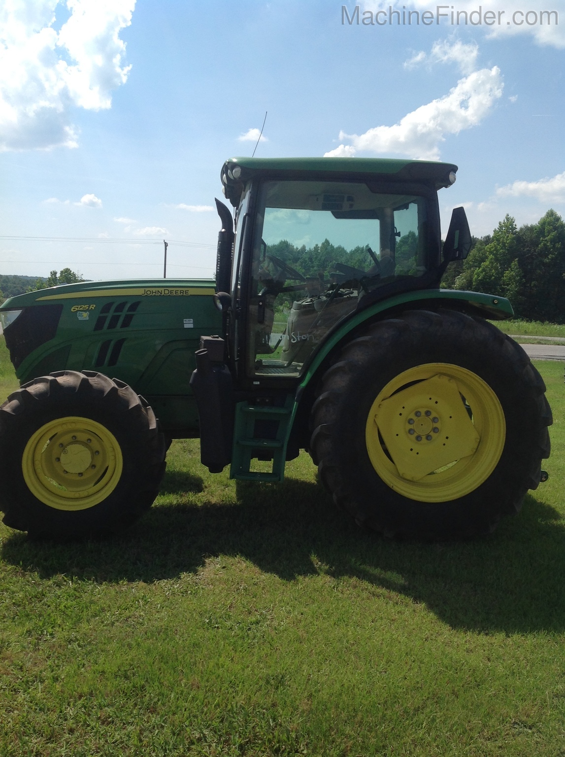 2013 John Deere 6125R Image 1