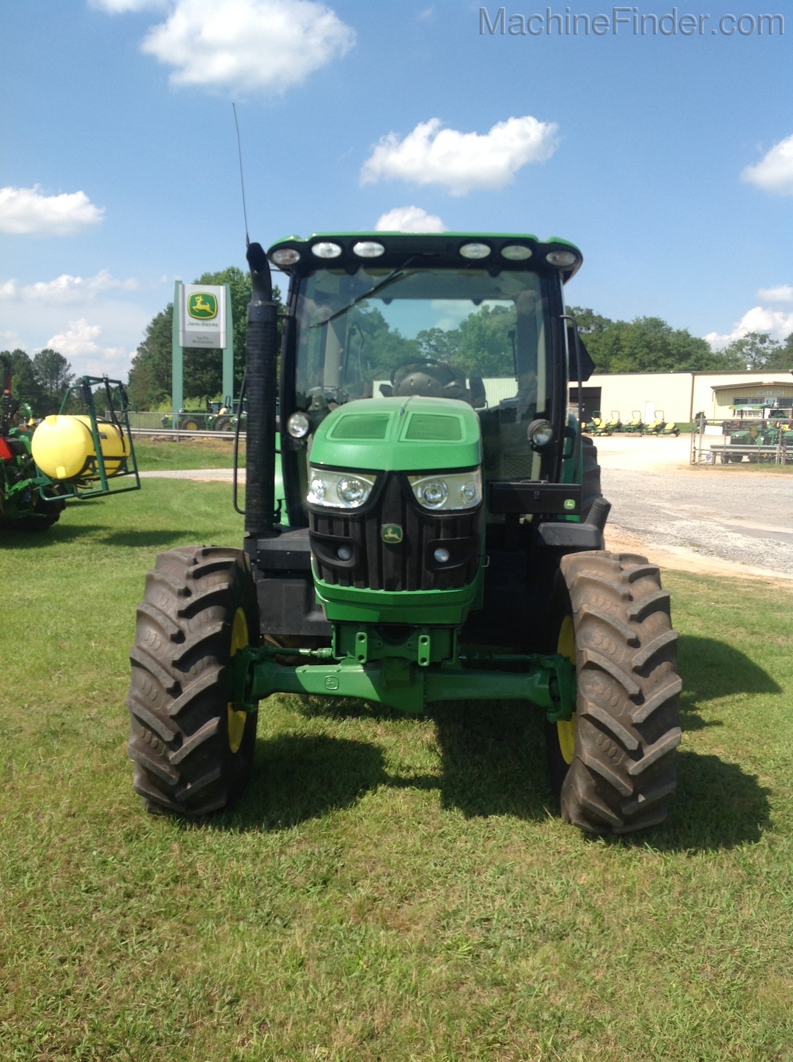 2013 John Deere 6125R Image 2