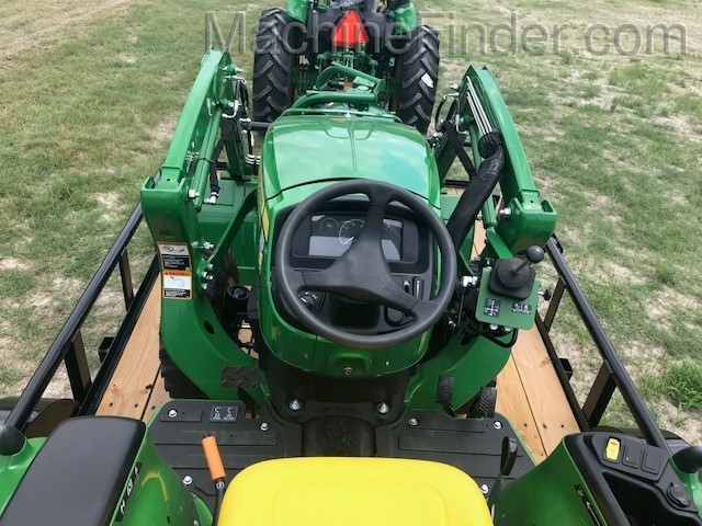 2020 John Deere 3025E Image 5