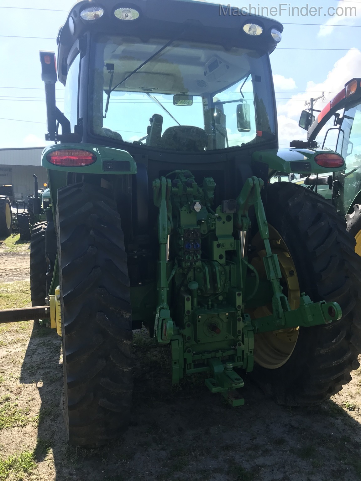 2017 John Deere 6155R Image 6