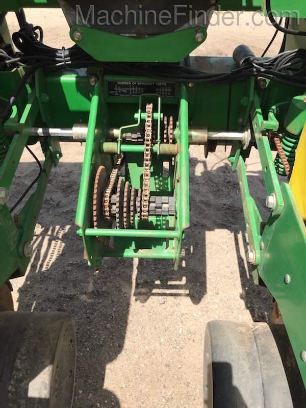 2008 John Deere 1720 Image 5