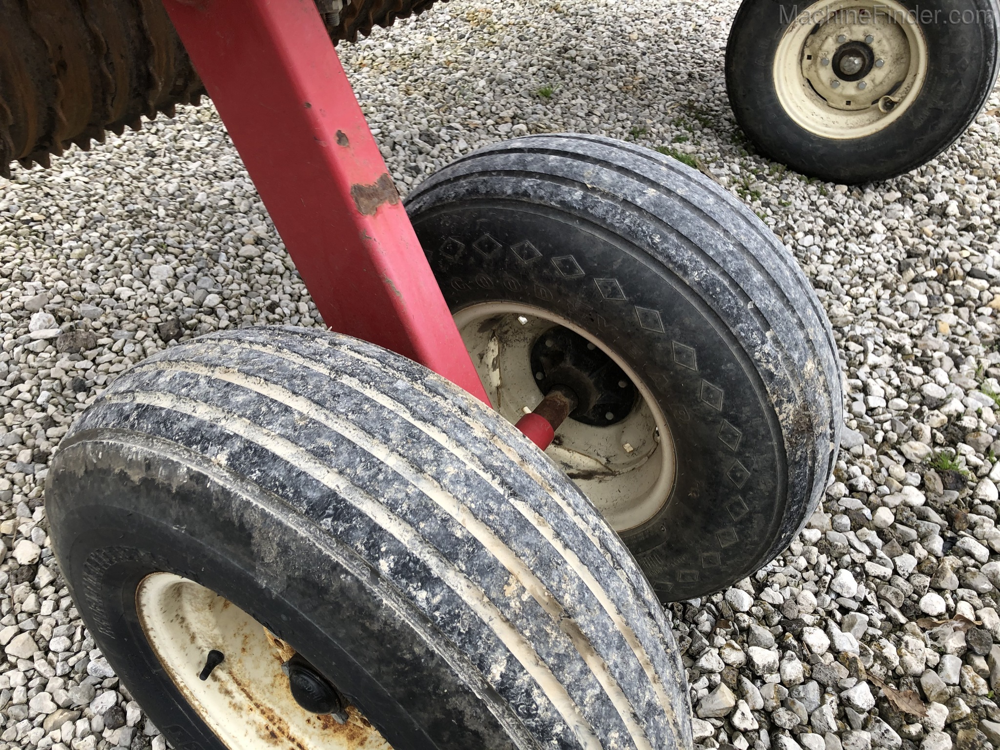 2014 Brillion WFP28 Image 7