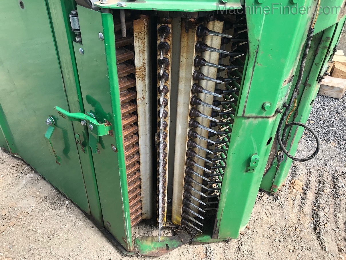 John Deere PRO16 Image 3