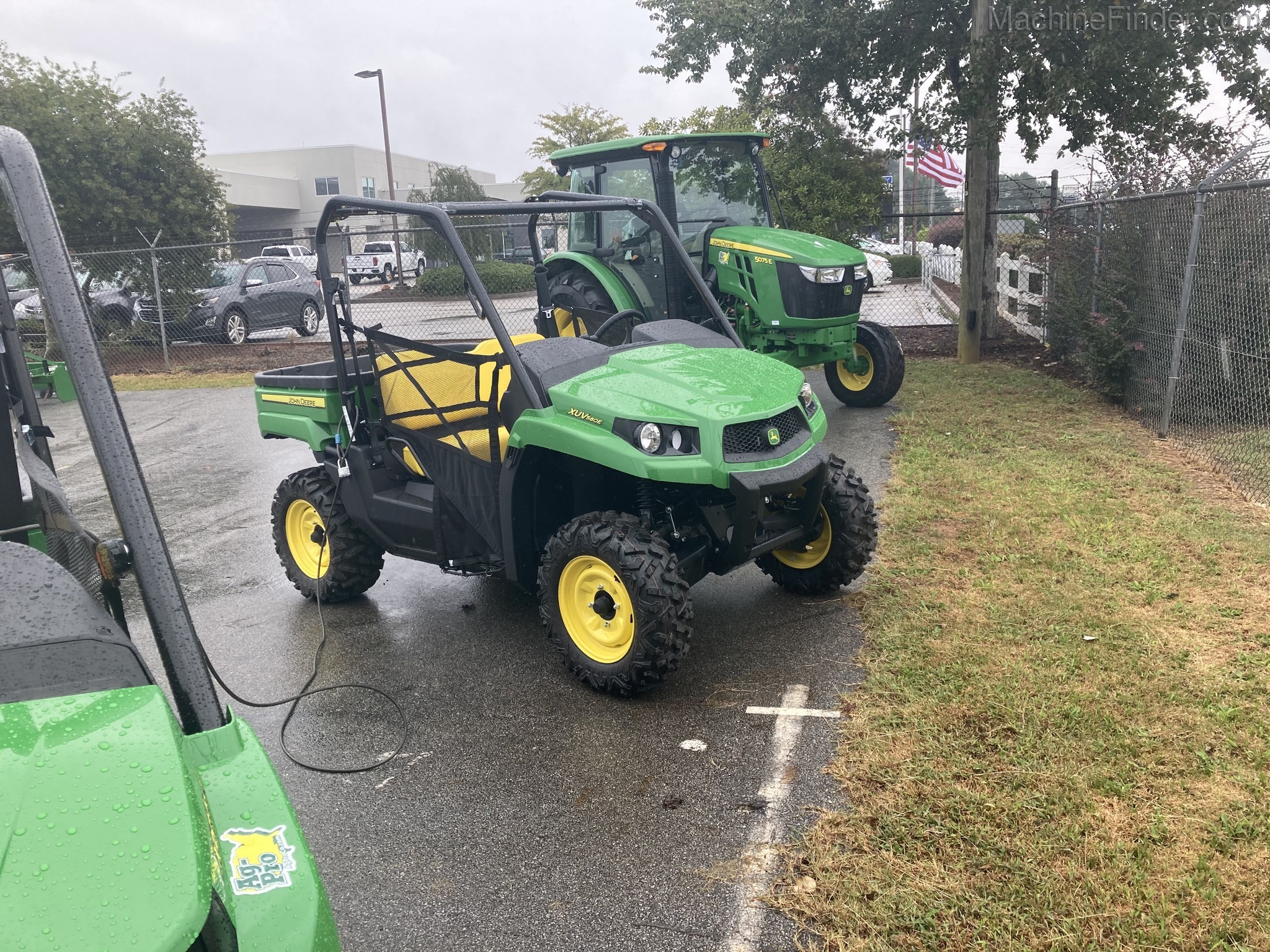 2020 John Deere XUV560 Image 3
