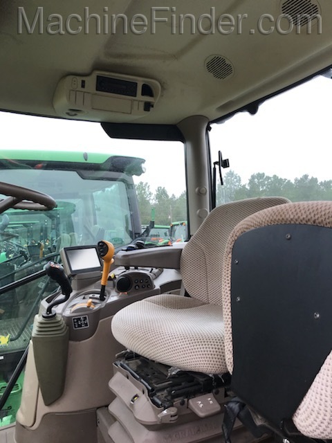 2016 John Deere 6130R Image 5