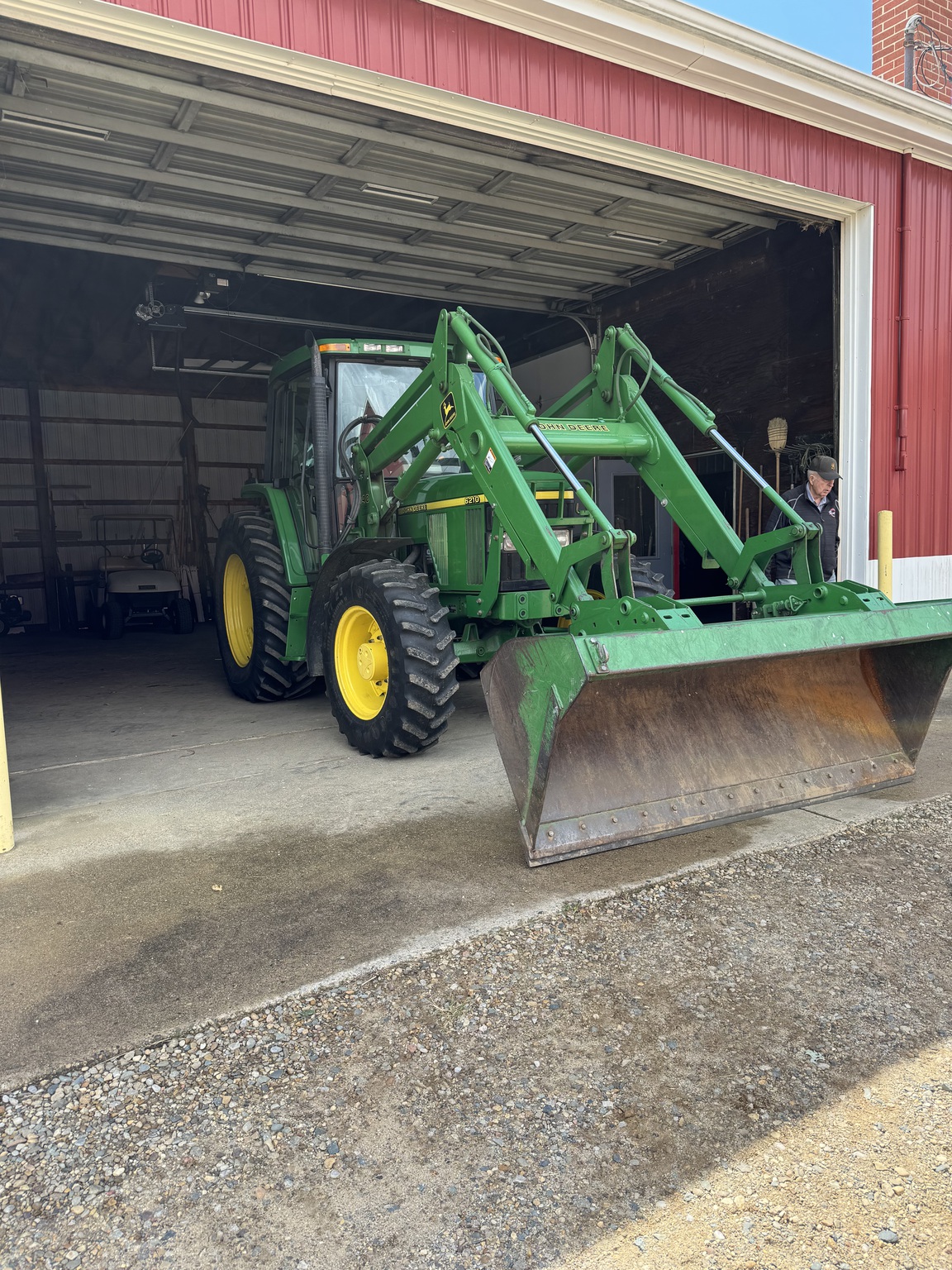 2000 John Deere 6210 Image 3