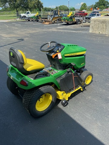 2023 John Deere X570 Image 3