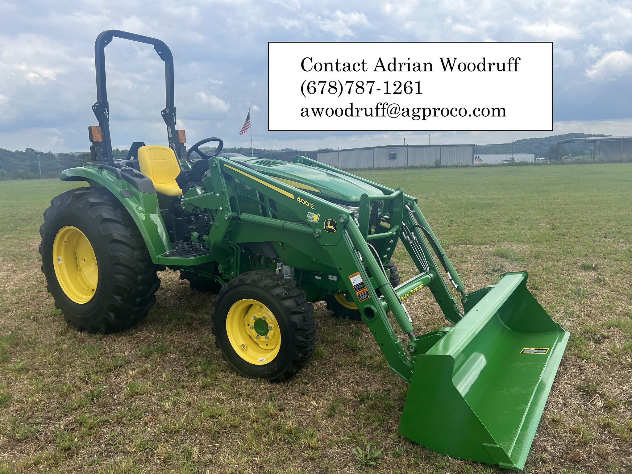 2023 John Deere 4044M Image 3