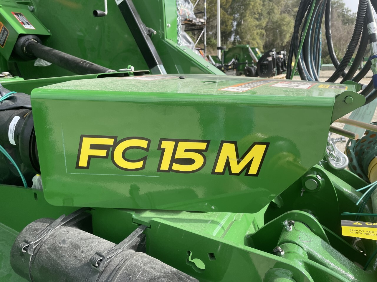 2023 John Deere FC15M Image 1