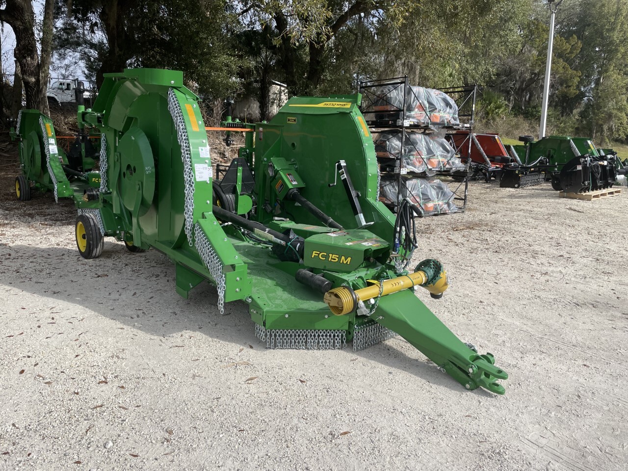 2023 John Deere FC15M Image 2