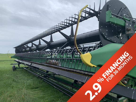 Photo of a 2019 John Deere 735FD