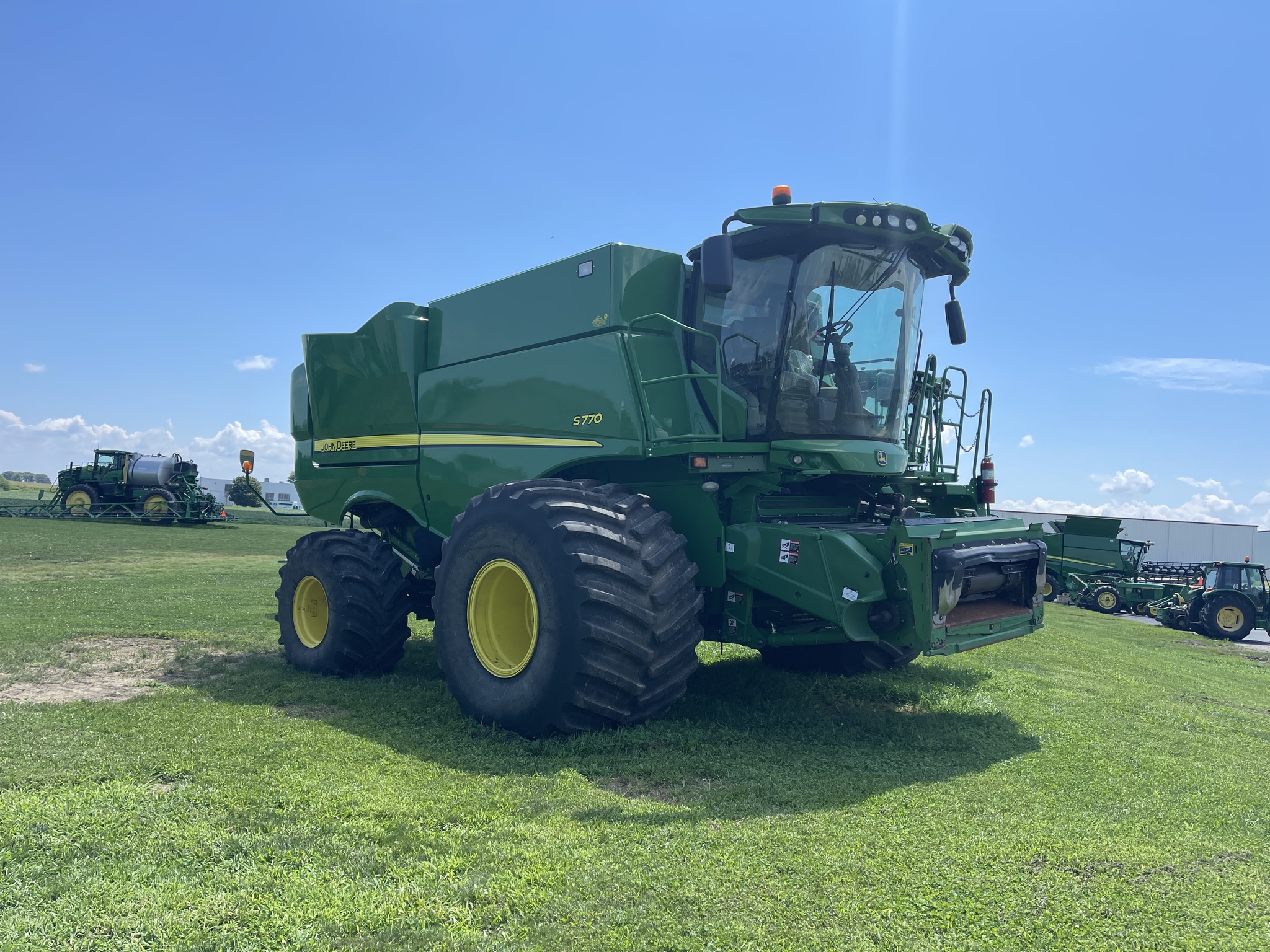 2019 John Deere S770 Image 2