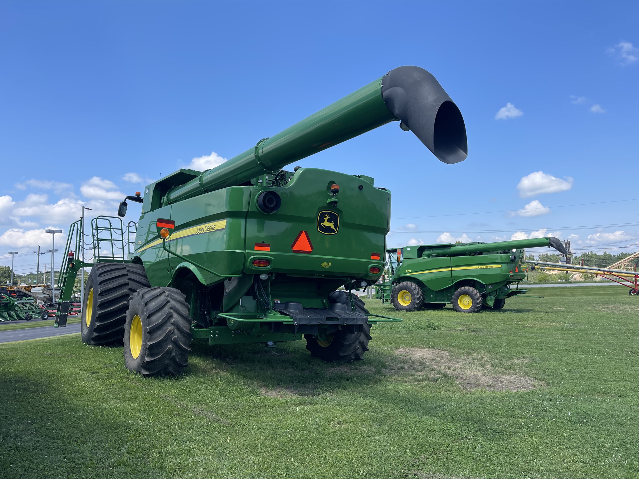 2019 John Deere S770 Image 3
