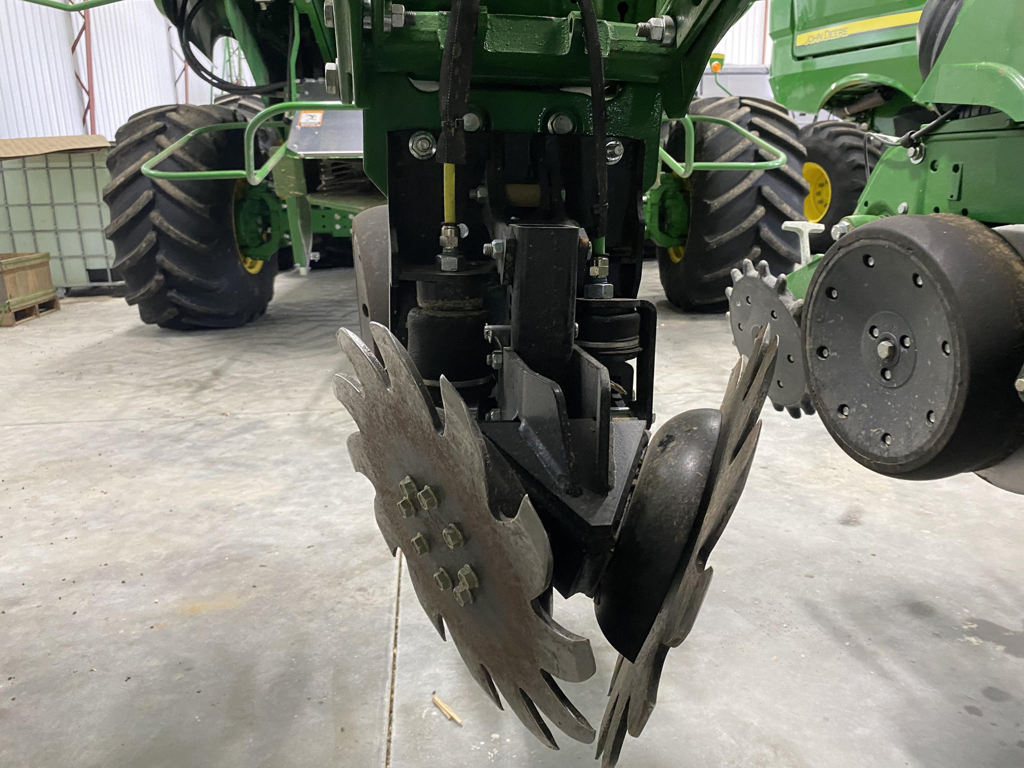 2023 John Deere 1775NT Image 14