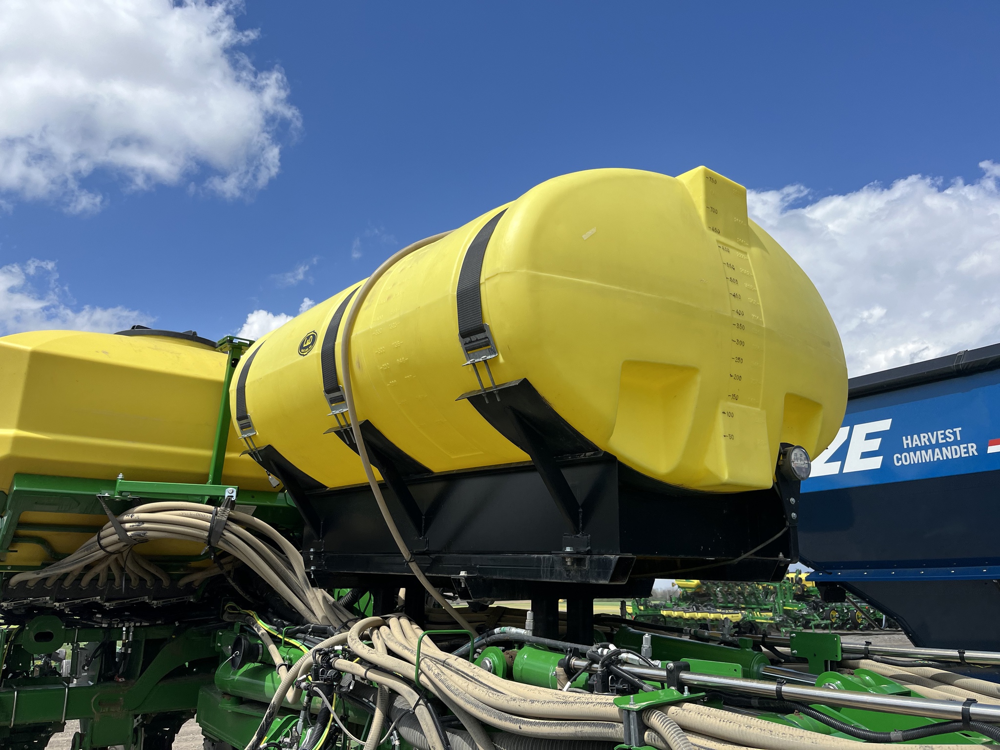 2023 John Deere 1775NT Image 16