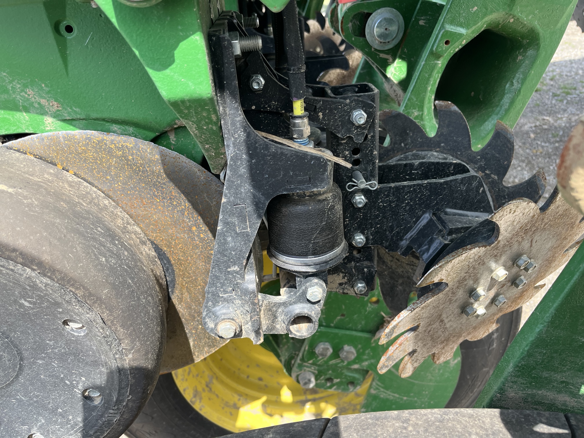 2023 John Deere 1775NT Image 23