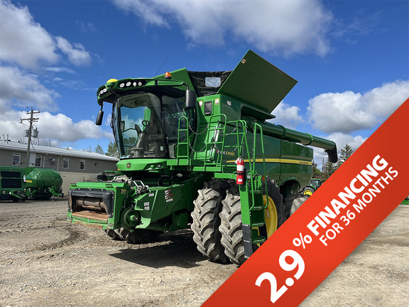 Photo of a 2017 John Deere S680
