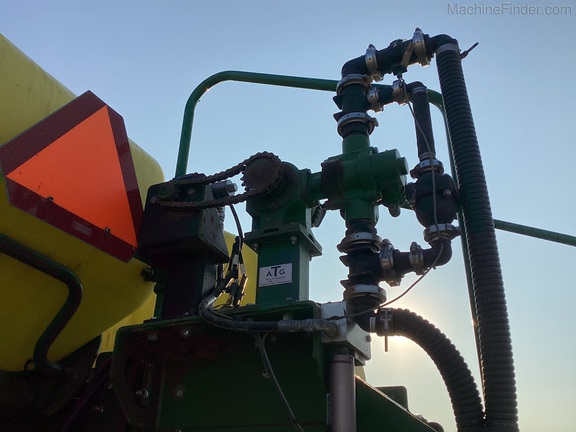 2009 John Deere 1770NT CCS (10th thumbnail)