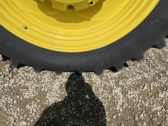 2023 John Deere 8R 310 - Photo16