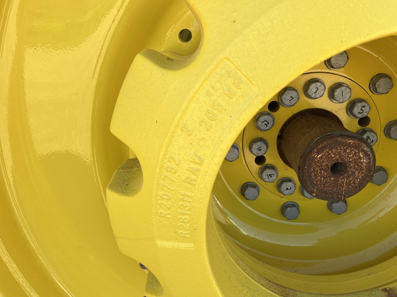 2023 John Deere 8R 310 - Photo23