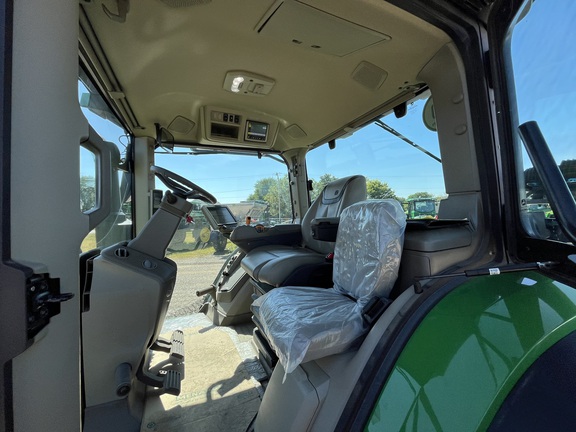 2023 John Deere 8R 310 - Photo36