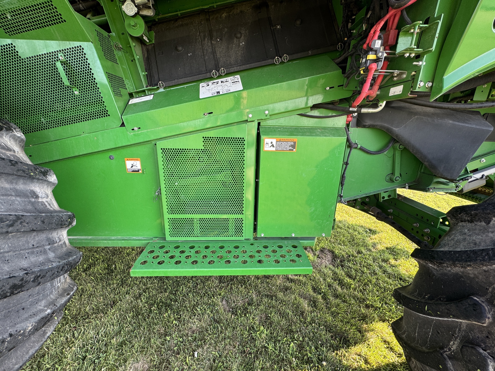 2019 John Deere S780 Image 10