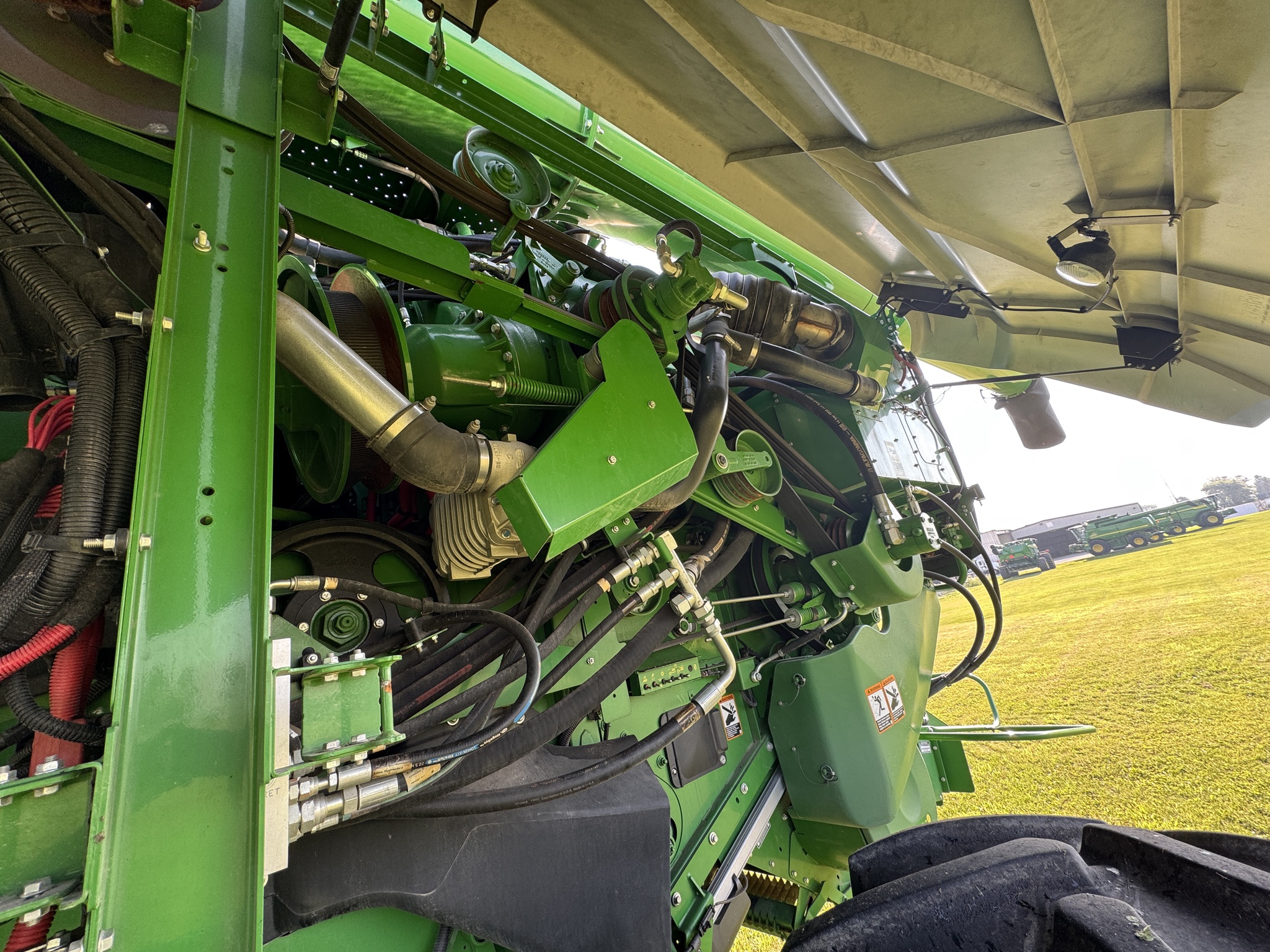 2019 John Deere S780 Image 12