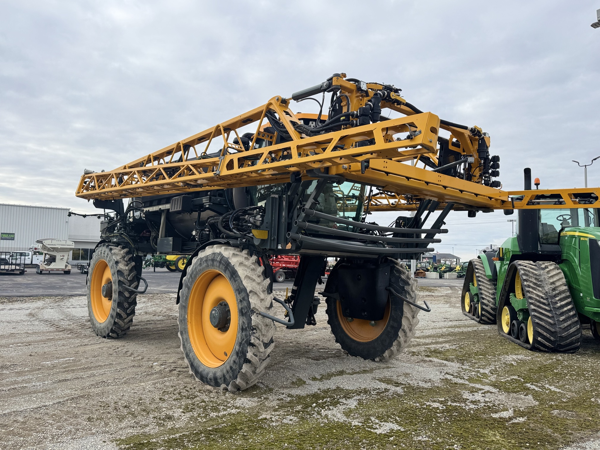 2023 Hagie STS16 Image 3