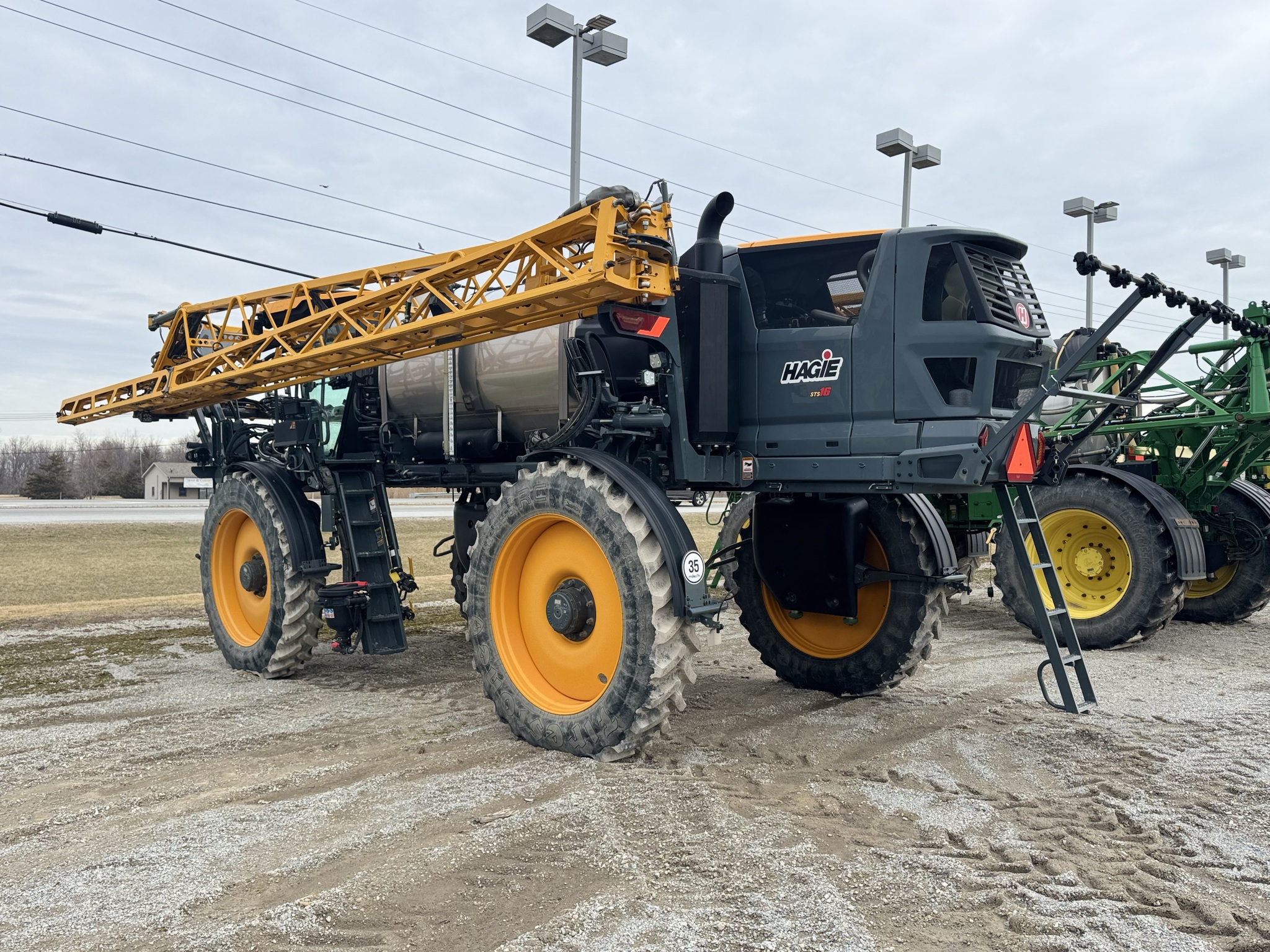 2023 Hagie STS16 Image 5