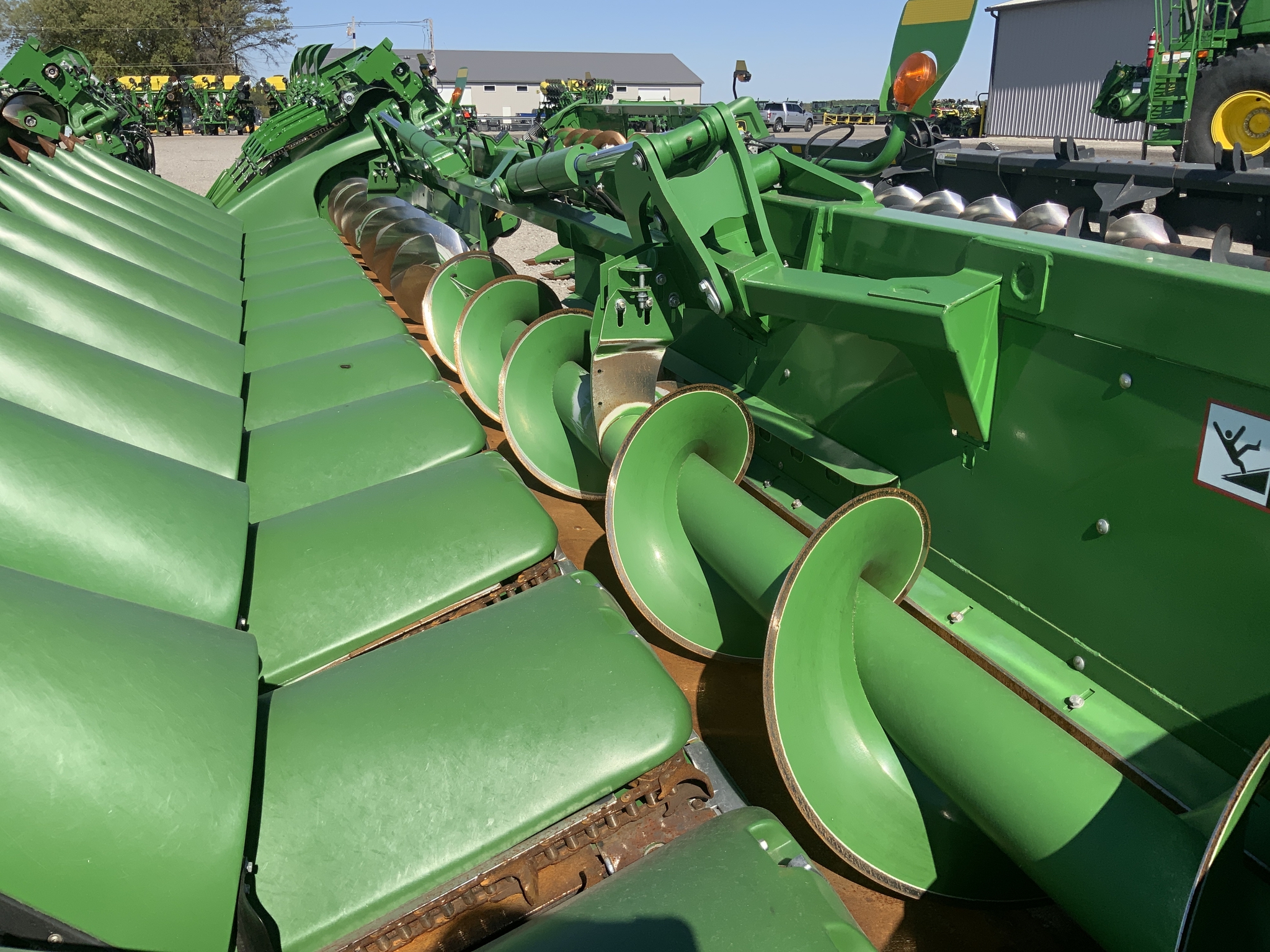 2018 John Deere 712FC Image 6