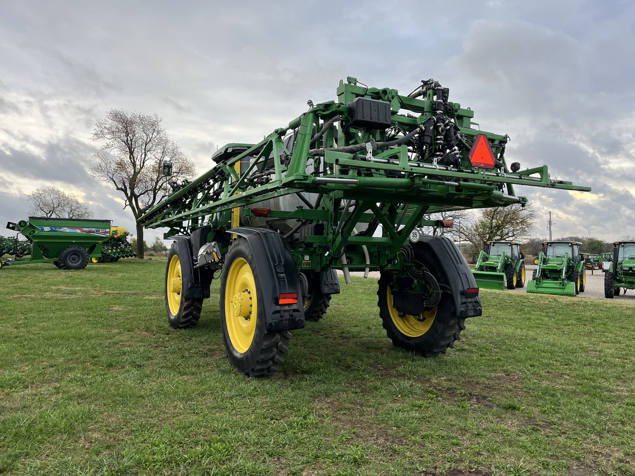  2023 John Deere 612R at Heritage Tractor in Lockwood, MO
