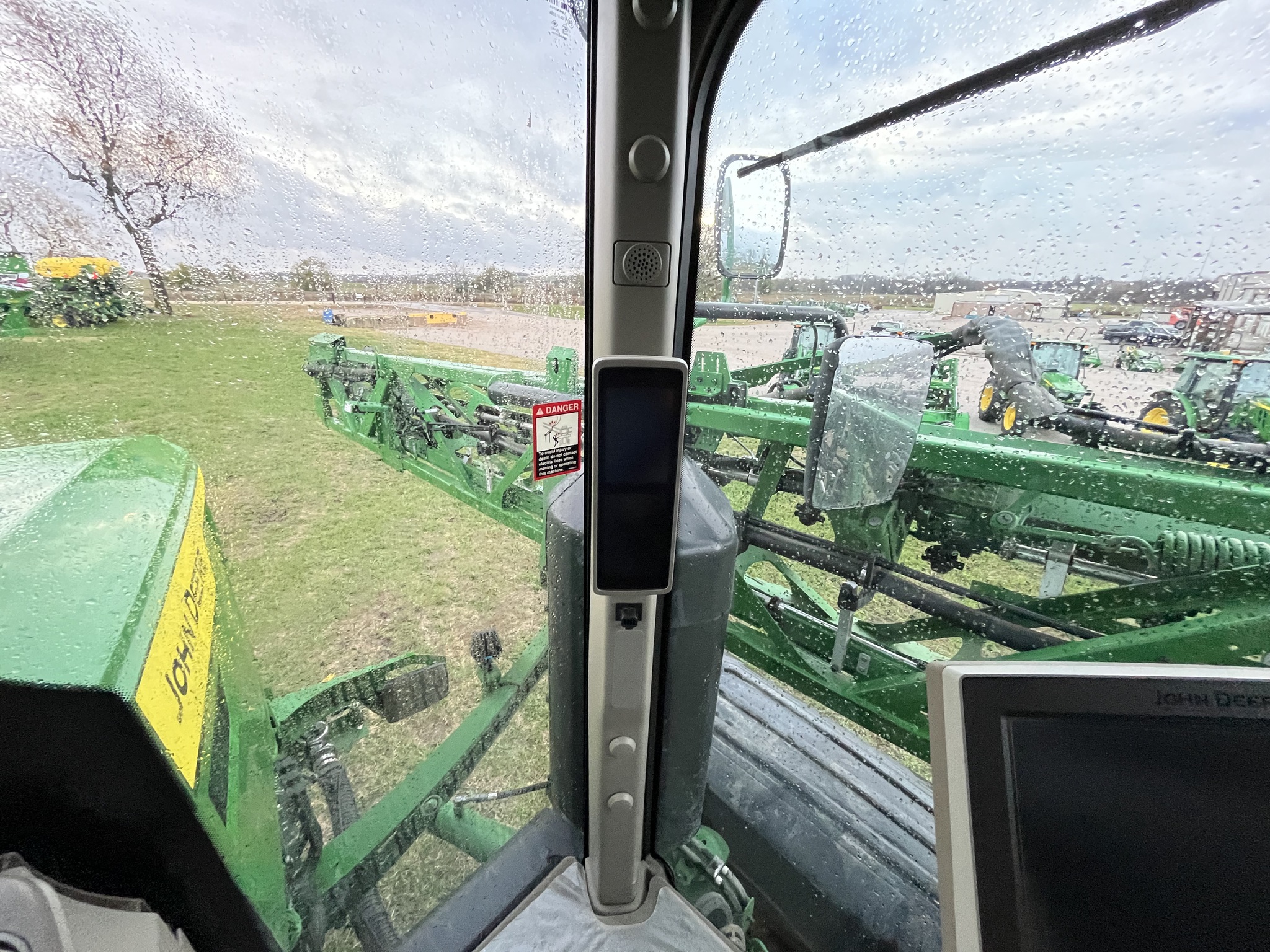  2023 John Deere 612R at Heritage Tractor in Lockwood, MO