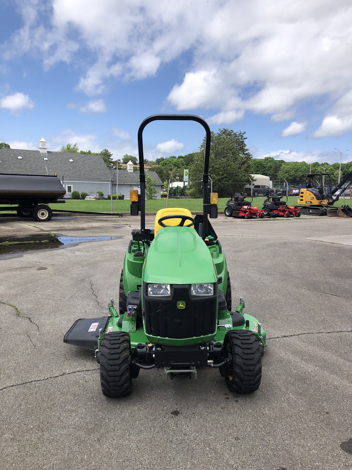 2022 John Deere 1023E Image 4