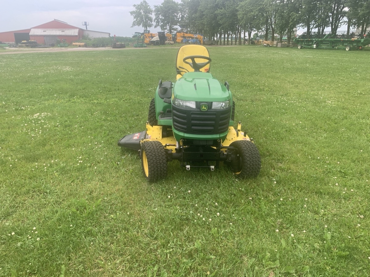 2013 John Deere X739 Image 8